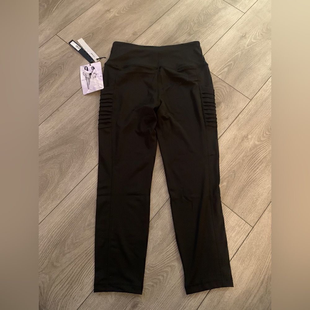Kendall and Kyle leggings, they are about ankle crop, very soft